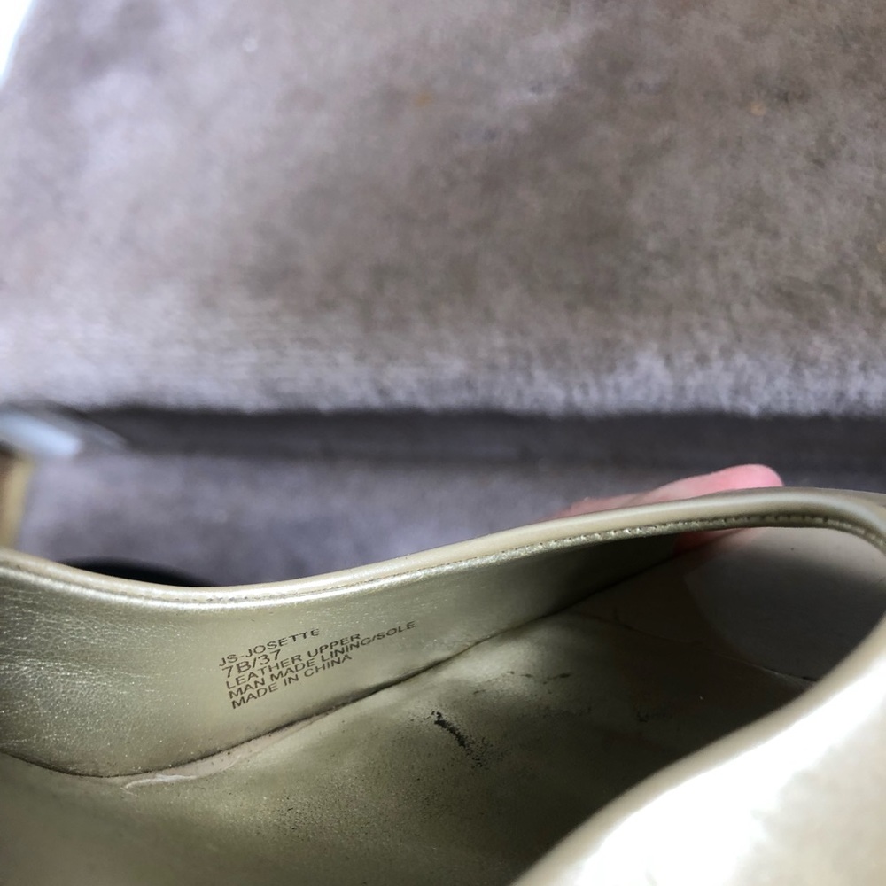 Heels - Picture 6 of 6